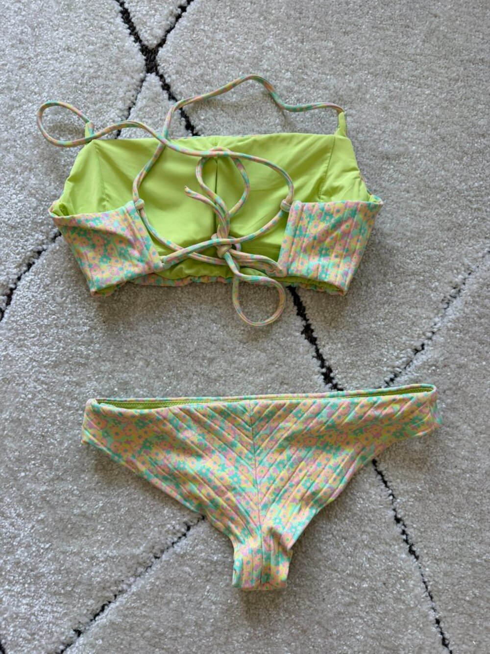 RVCA Floral Bikini Set Size Small Pink Green Ribbed Two-Piece Swimwear - Picture 3 of 3